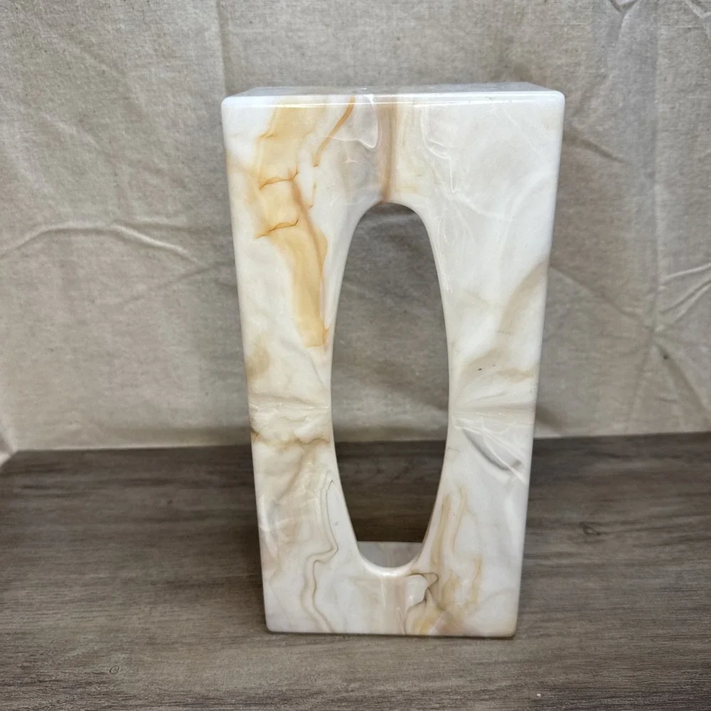 Faux‎ Marble Vintage Acrylic Lucite Plastic Tissue Box Cover Cream Tan